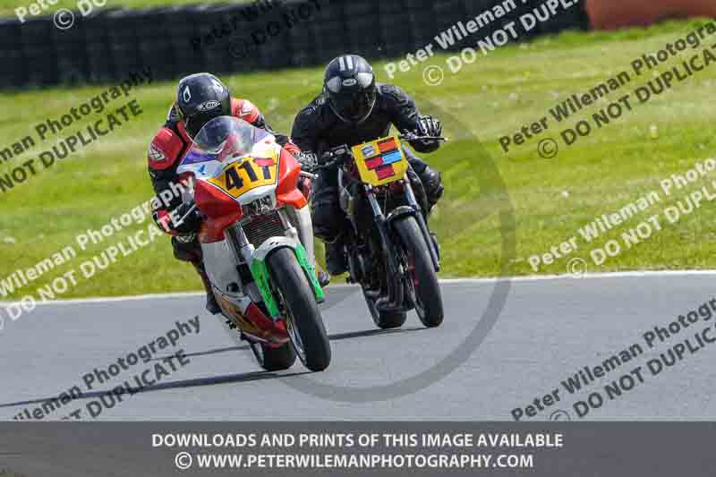 cadwell no limits trackday;cadwell park;cadwell park photographs;cadwell trackday photographs;enduro digital images;event digital images;eventdigitalimages;no limits trackdays;peter wileman photography;racing digital images;trackday digital images;trackday photos